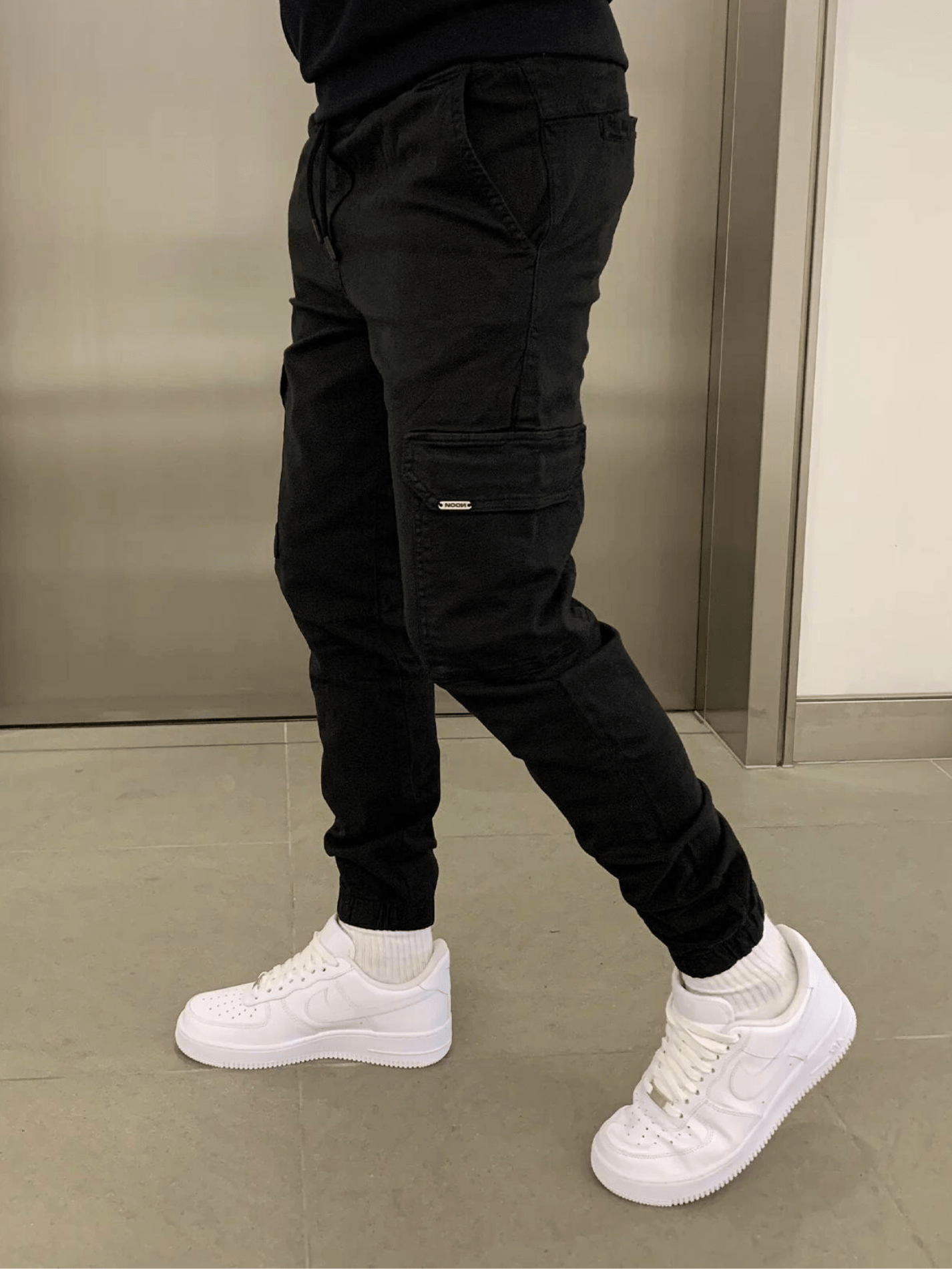 Jogger Cargo - Nero